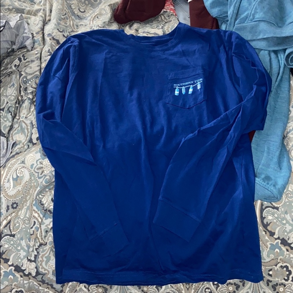 long sleeve t shirt